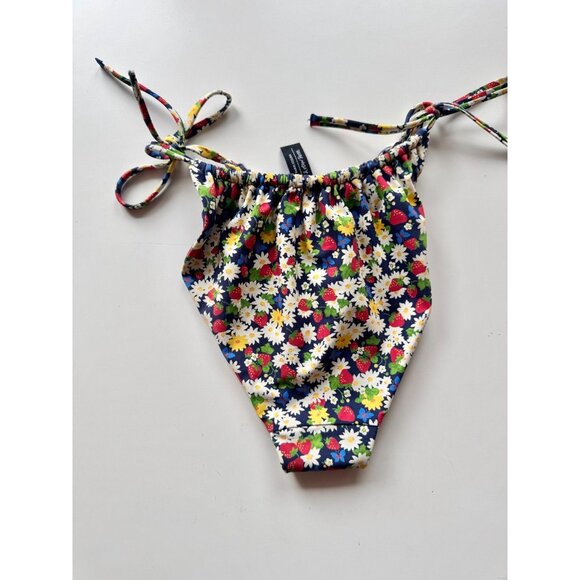 & OTHER STORIES Floral Strawberry 2pc Triangle Halter Bikini Set, Size 6/8 - Picture 8 of 14